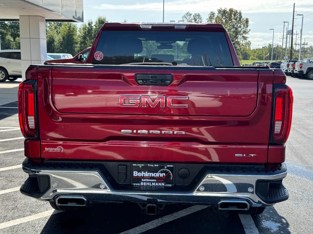 Used 2022 GMC Sierra 1500 4WD SLT Crew Cab Truck