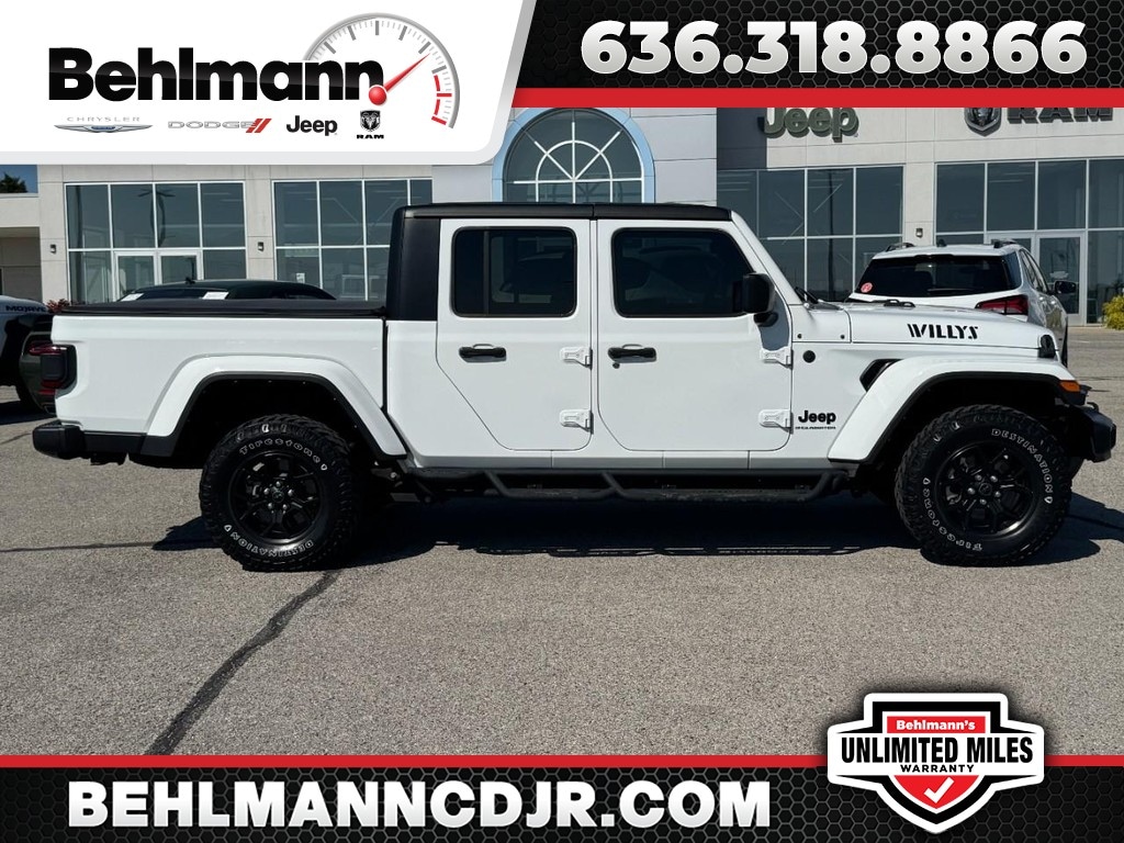 Used 2024 Jeep Gladiator Sport Truck Crew Cab