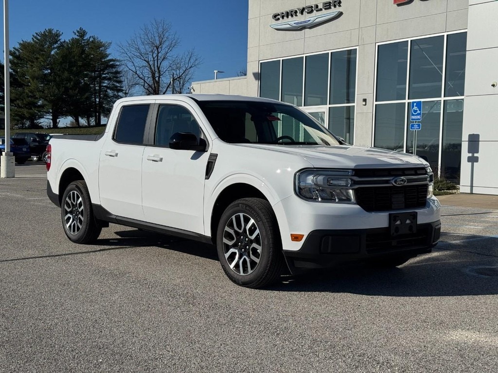 Used 2024 Ford Maverick Lariat Truck SuperCrew