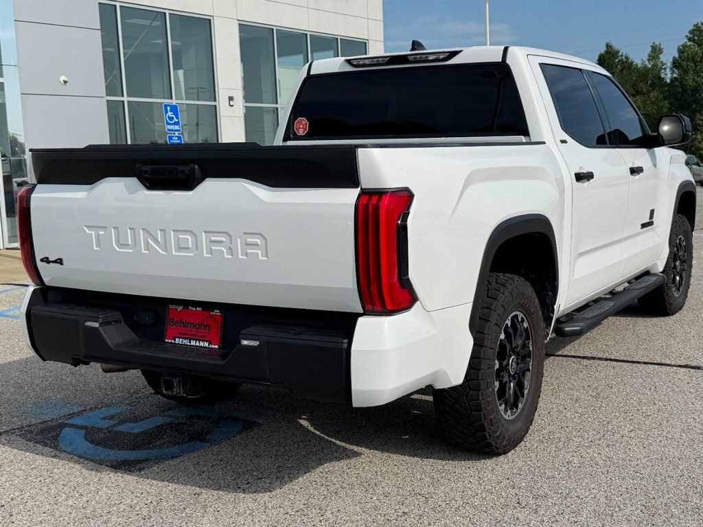 Used 2022 Toyota Tundra 4WD 4WD SR5 Crewmax Truck