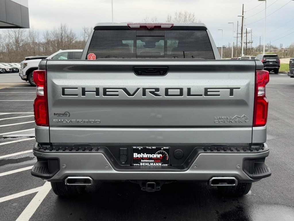 Used 2025 Chevrolet Silverado 1500 High Country Truck Crew Cab