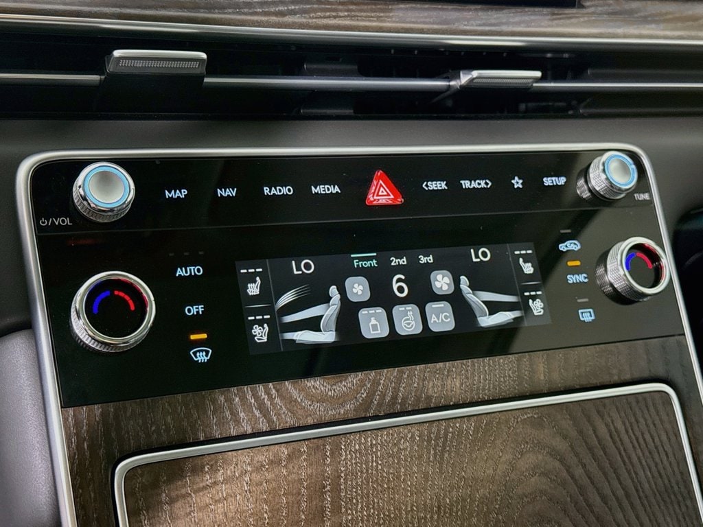 2026 GENESIS GV80 Prestige - Photo 10