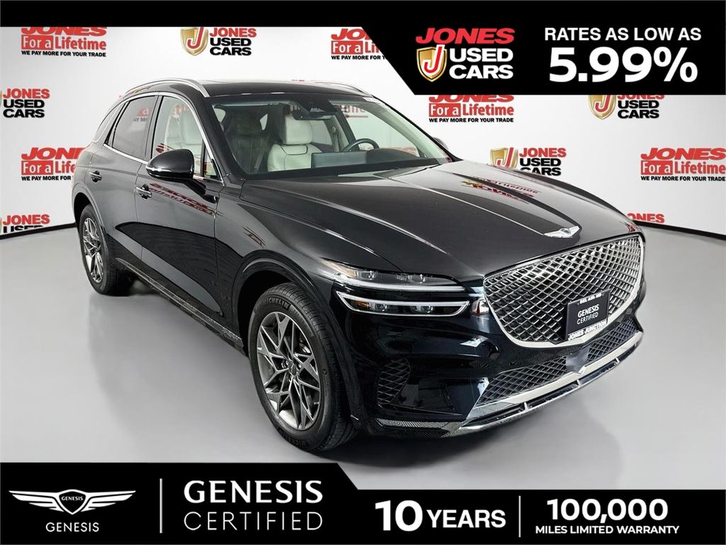 2024 GENESIS GV70 Standard