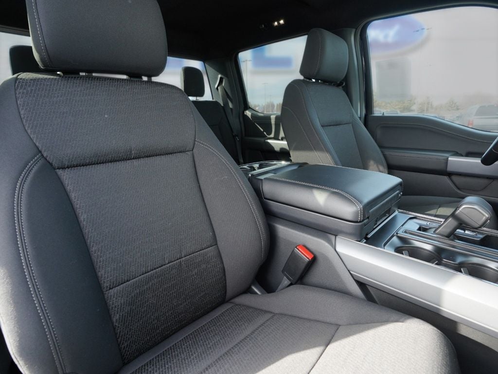 2026 Ford F-150 XLT - Photo 12