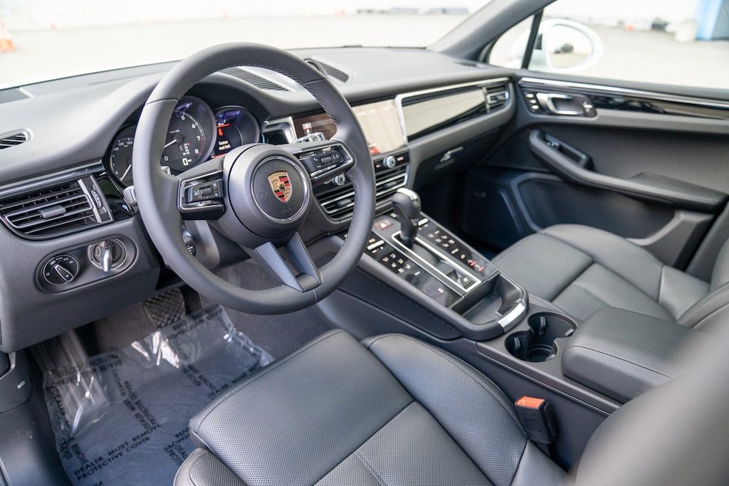 Certified 2025 Porsche Macan SUV