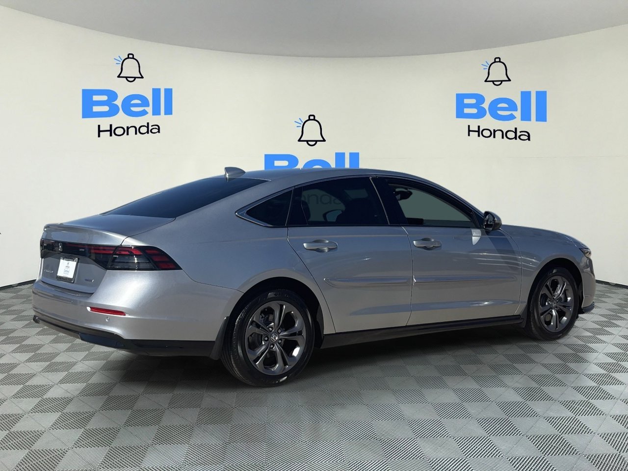 Used 2024 Honda Accord Hybrid EX-L Sedan