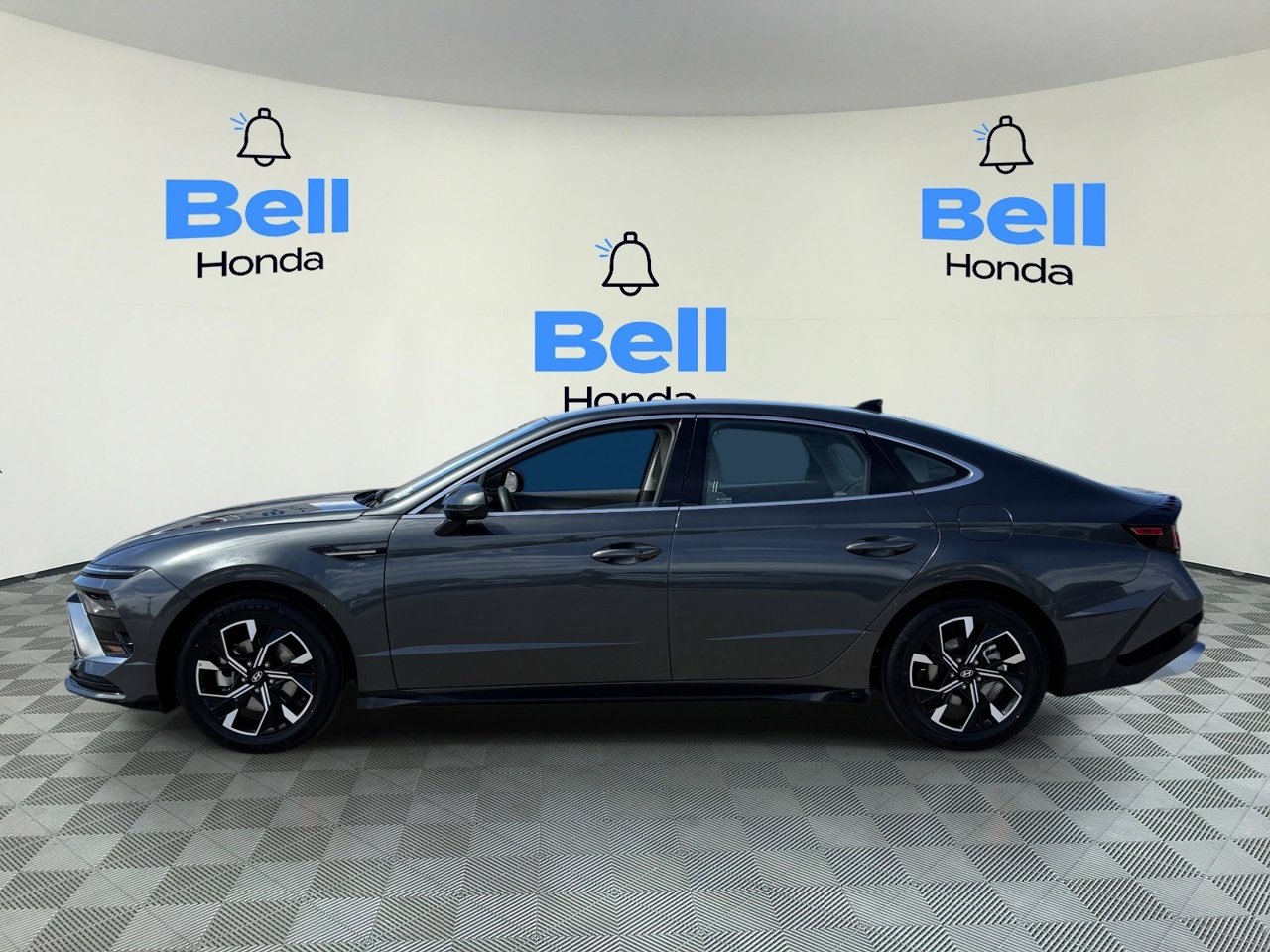 Used 2025 Hyundai Sonata SEL Sedan