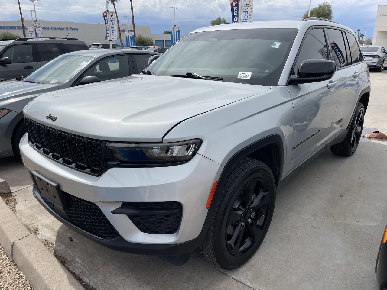 Used 2022 Jeep Grand Cherokee Altitude SUV