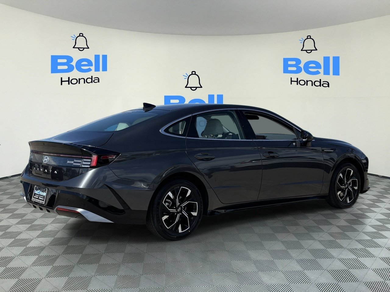 Used 2025 Hyundai Sonata SEL Sedan