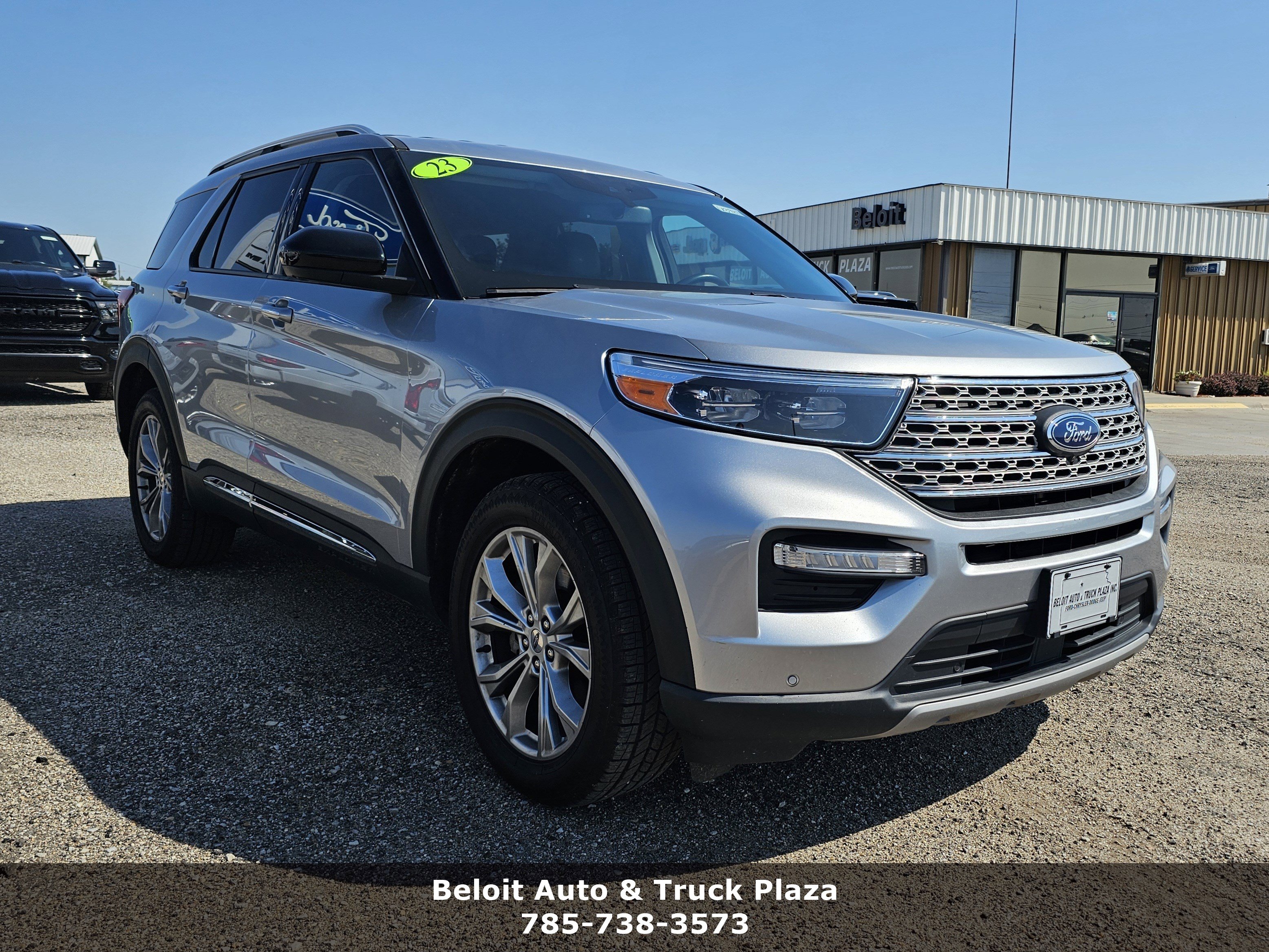2023 Ford Explorer Limited SUV