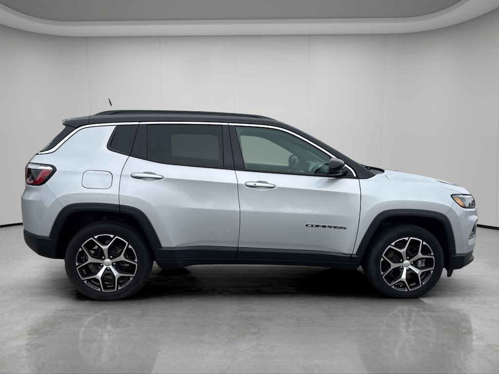 Used 2024 Jeep Compass SUV