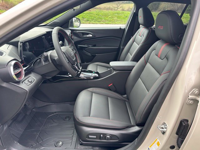 2026 Chevrolet Trax RS - Photo 6