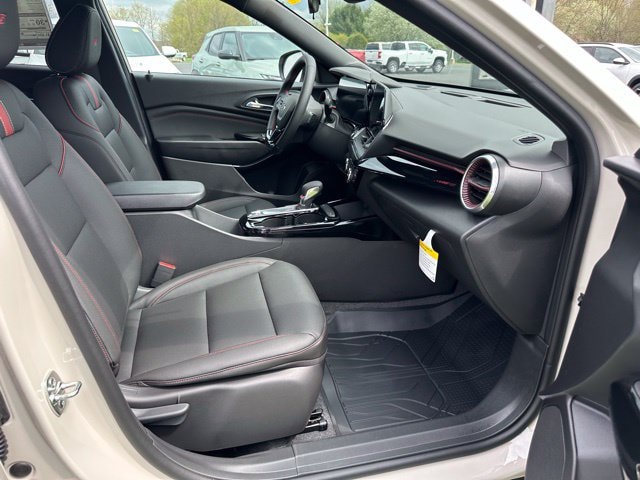 2026 Chevrolet Trax RS - Photo 18