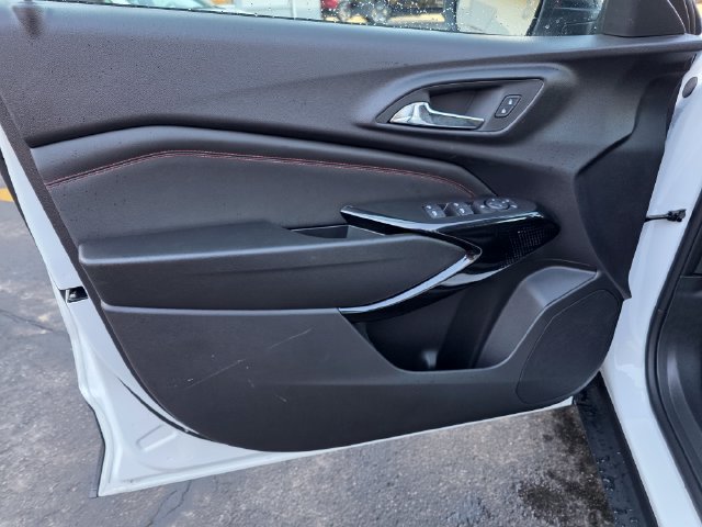 2026 Chevrolet Trax RS - Photo 12