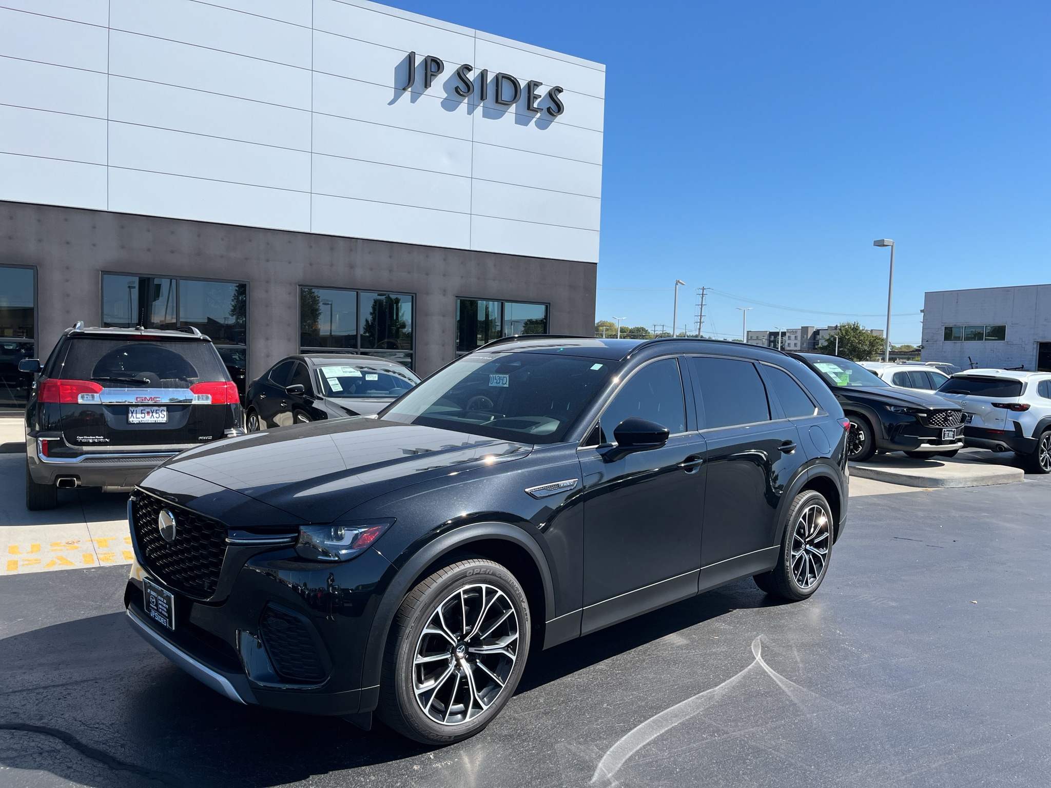 2025 Mazda CX-70
