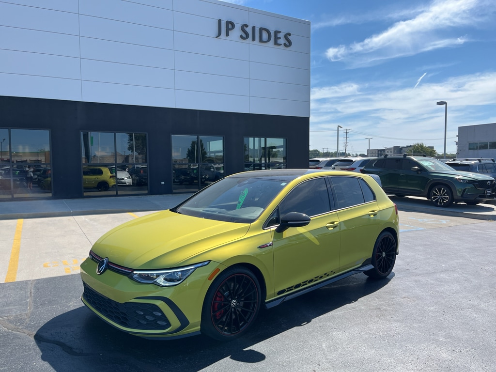 2023 Volkswagen Golf GTI