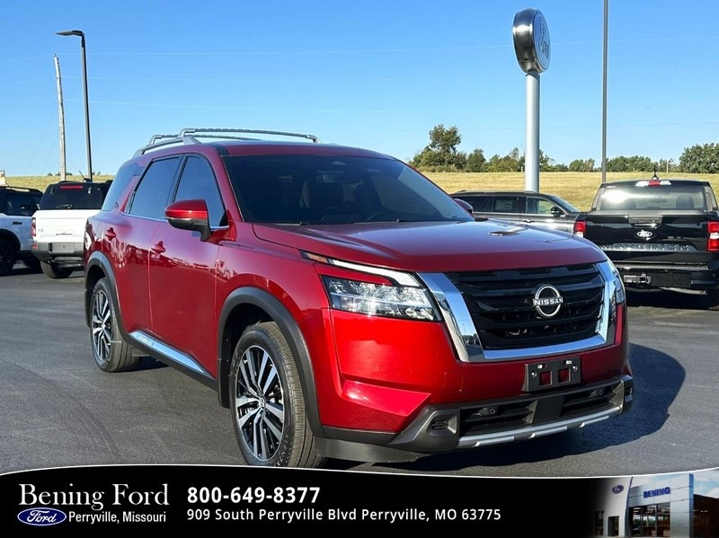 2024 Nissan Pathfinder Platinum
