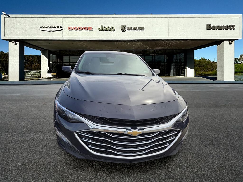 Used 2025 Chevrolet Malibu 1LT Sedan