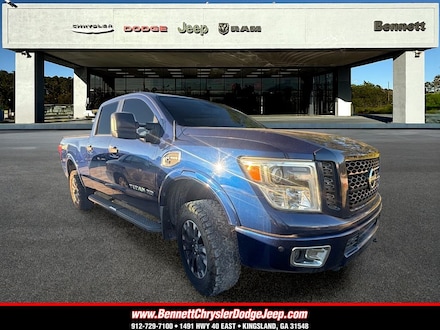 2017 Nissan Titan XD PRO-4X Truck