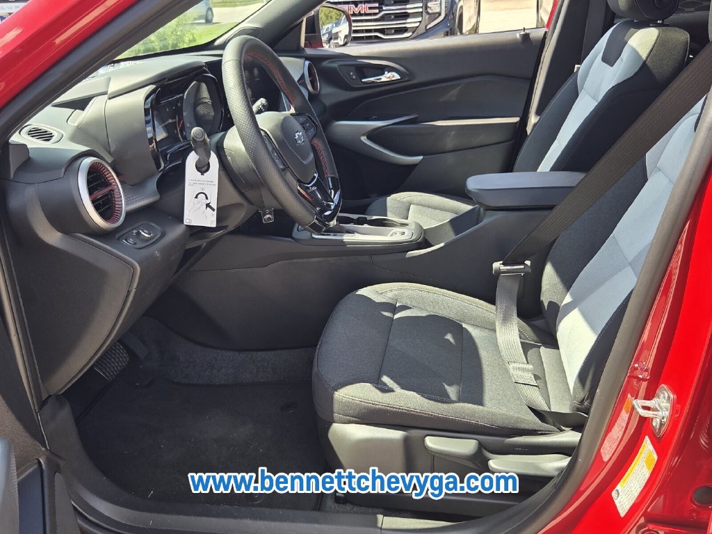 2026 Chevrolet Trax RS - Photo 10