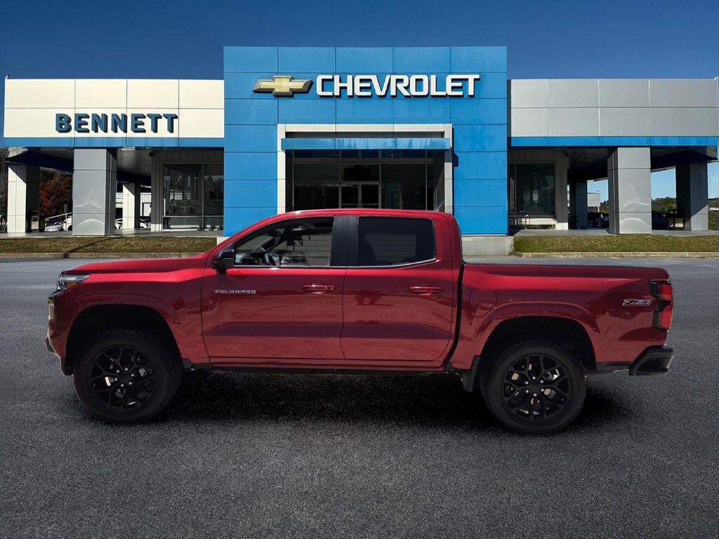 Used 2023 Chevrolet Colorado Z71 Truck