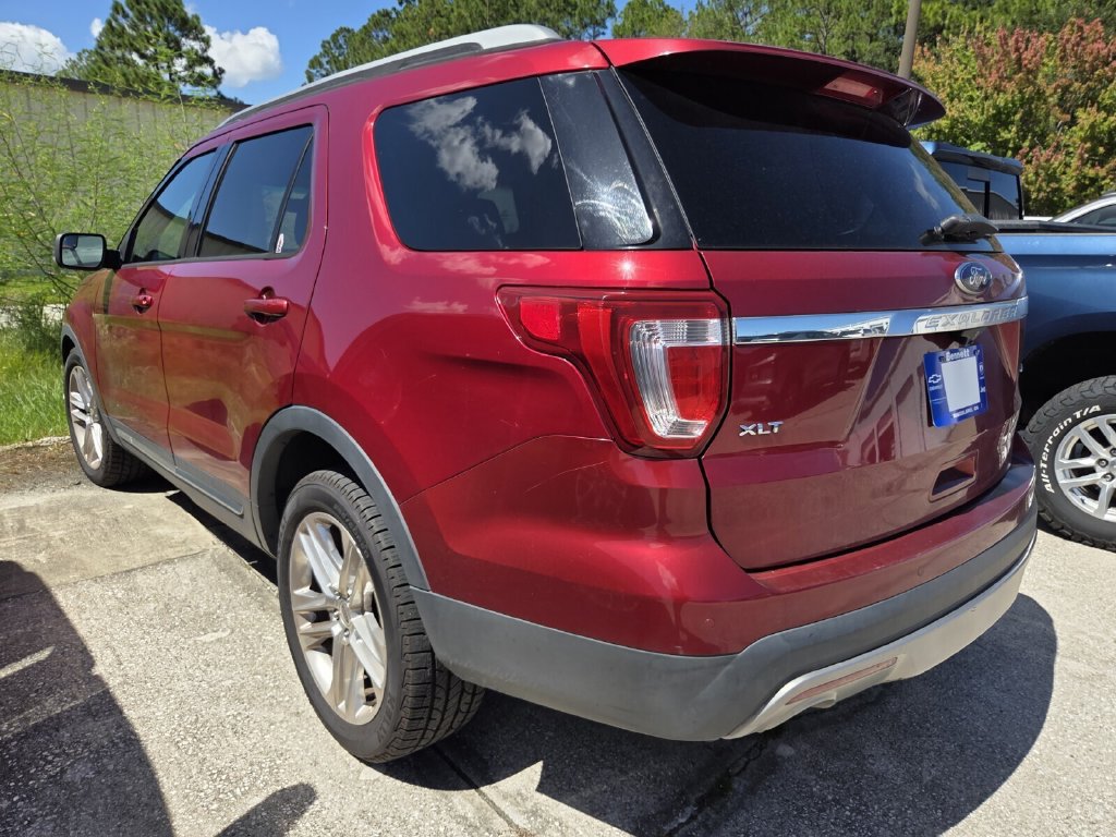 Used 2017 Ford Explorer XLT SUV