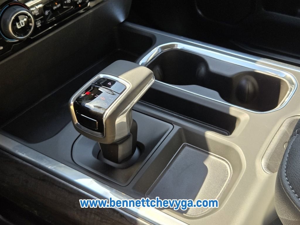 2026 Chevrolet Silverado 1500 LTZ - Photo 15