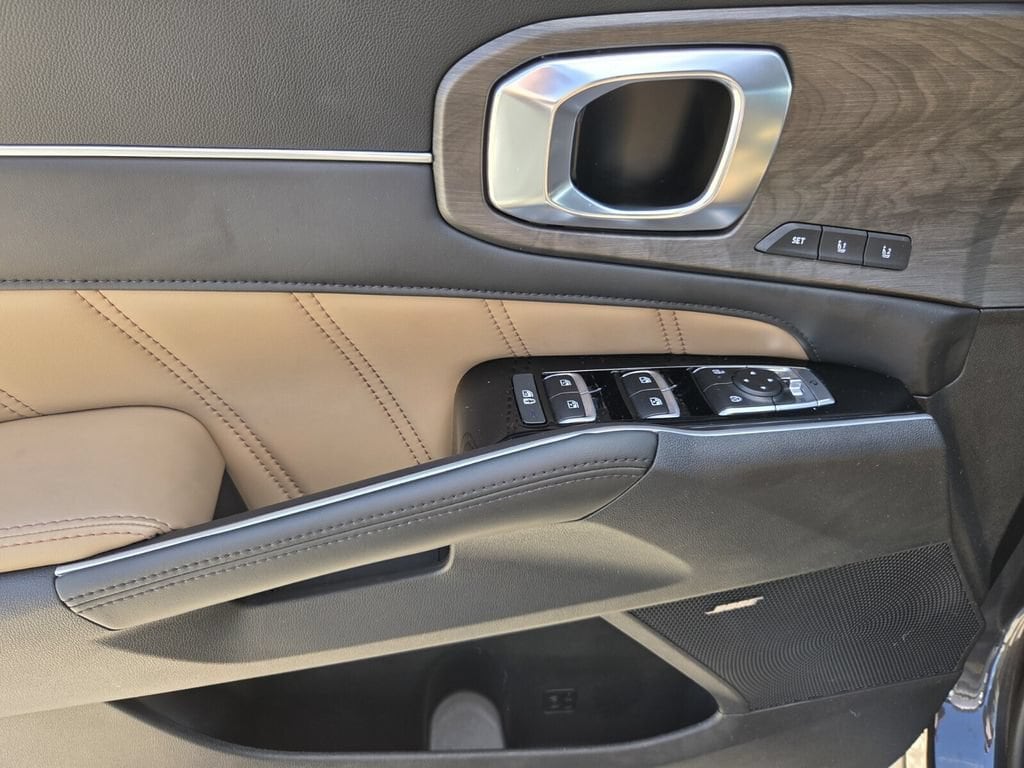 2026 Kia Sorento X-Line SX Prestige - Photo 22