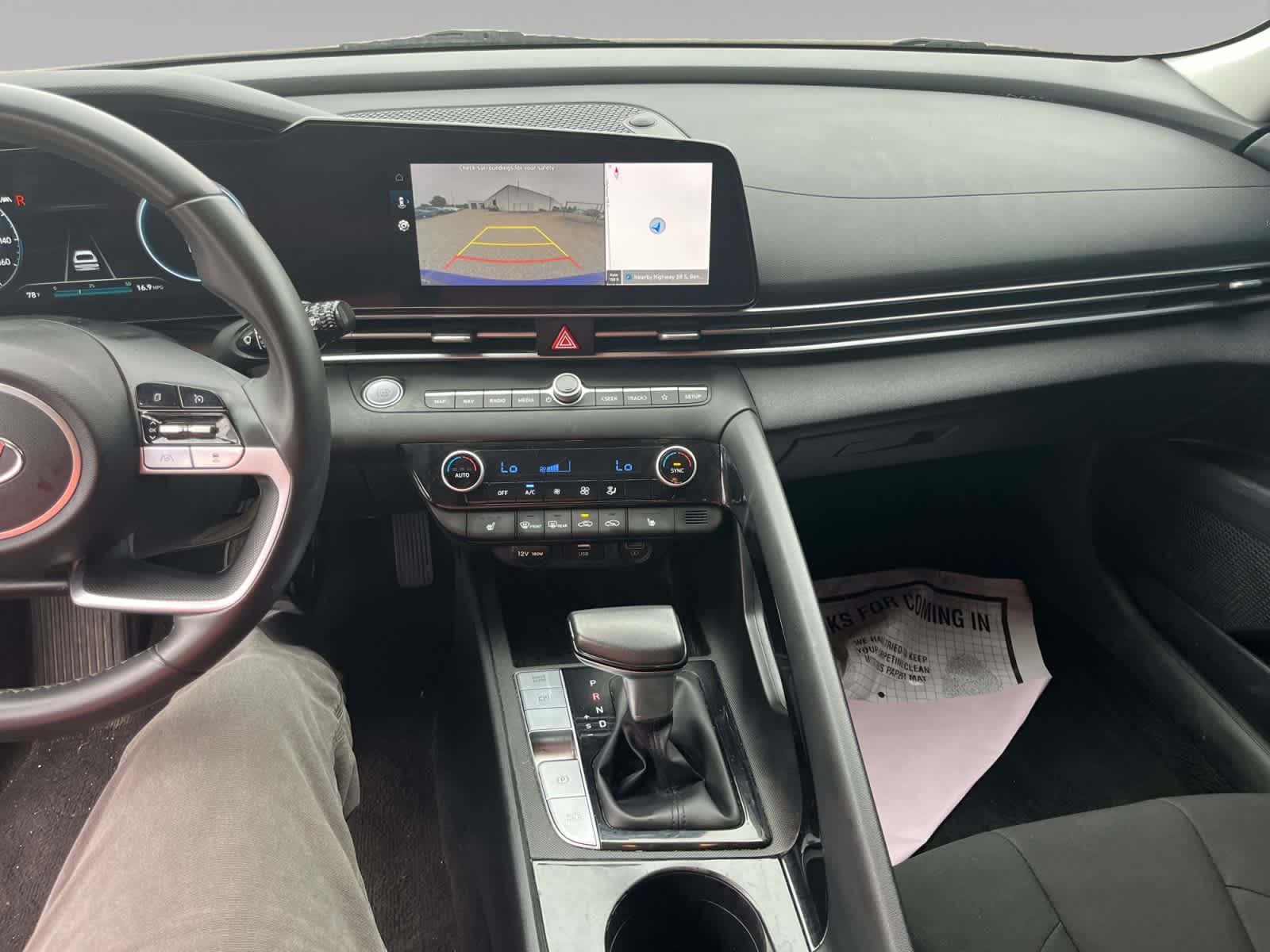 2023 Hyundai Elantra SEL - Photo 16