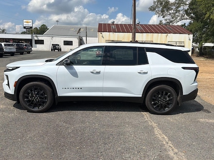 2026 Chevrolet Traverse FWD LT SUV