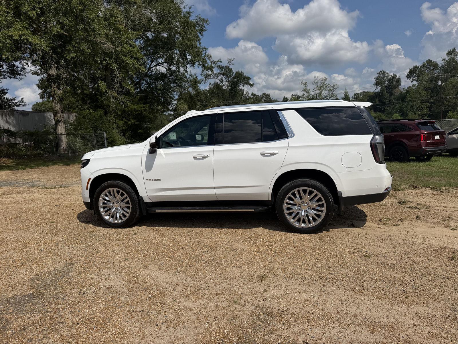 2026 Chevrolet Tahoe LT - Photo 9