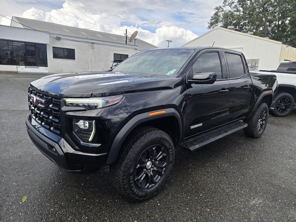 Used 2024 GMC Canyon Elevation Truck