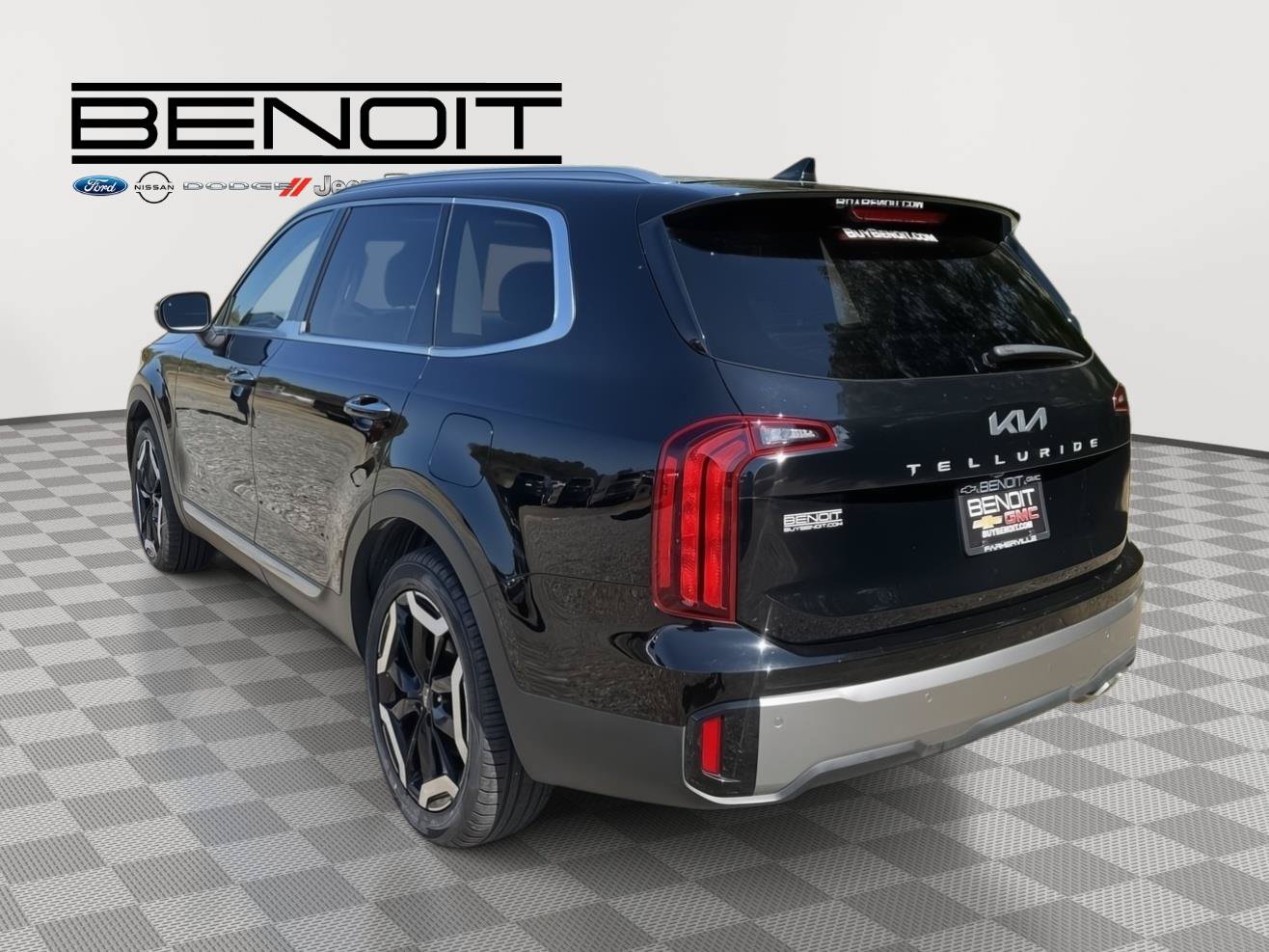 Used 2025 Kia Telluride S SUV
