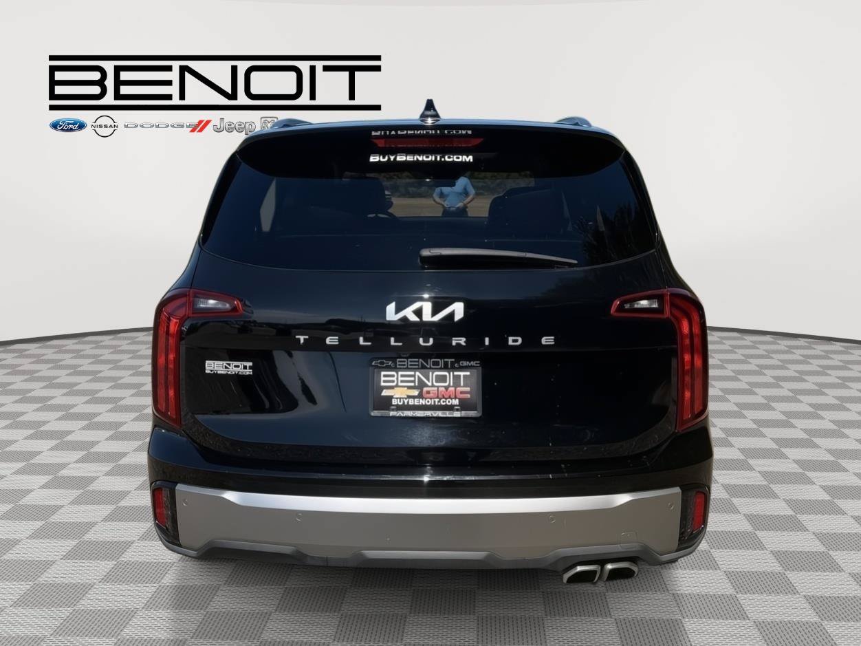 Used 2025 Kia Telluride S SUV