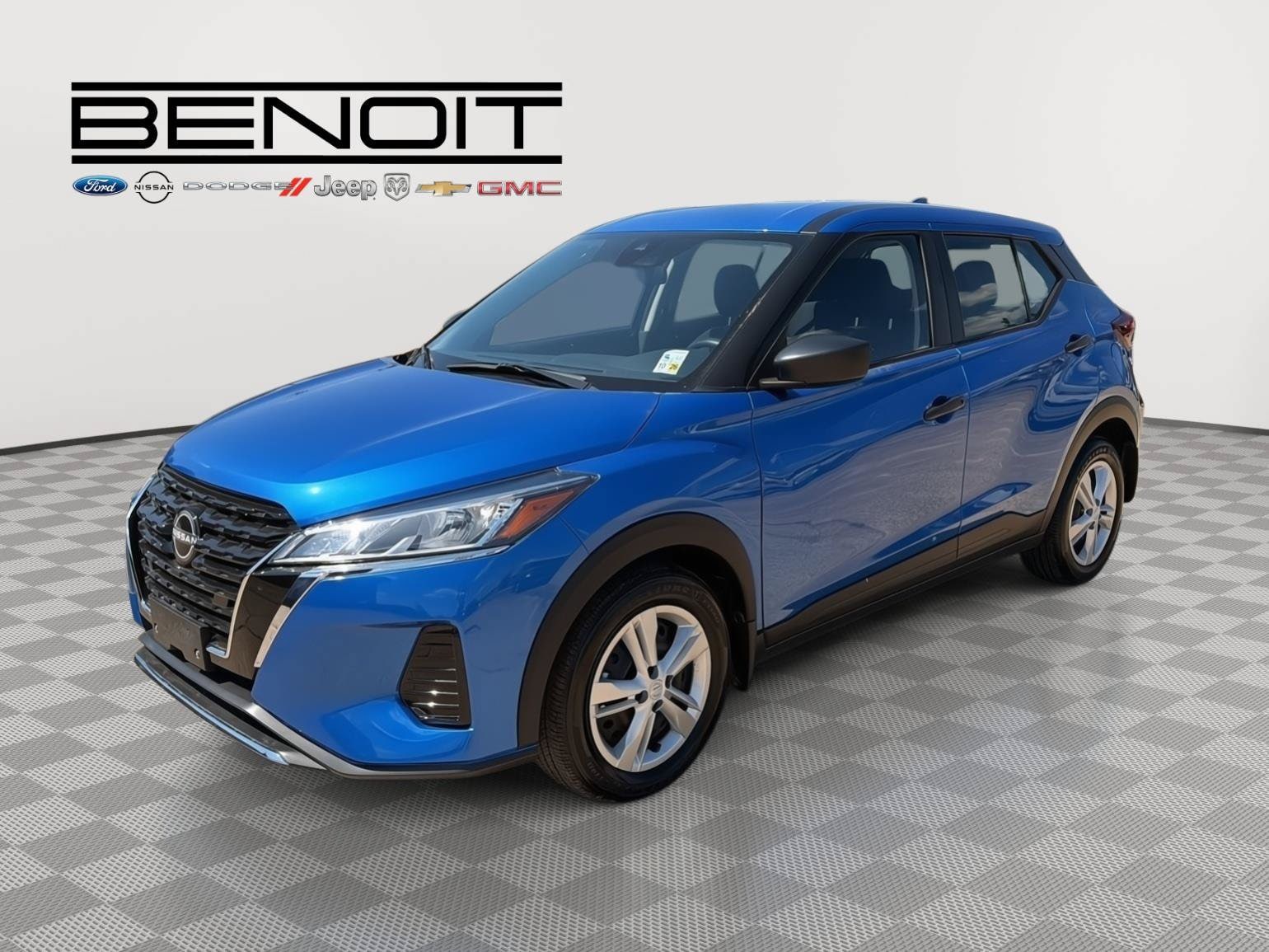 2025 Nissan Kicks Play S