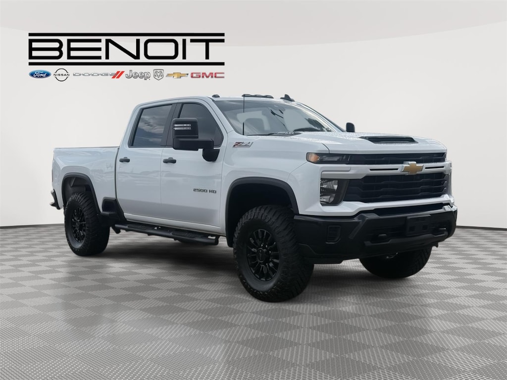 Used 2024 Chevrolet Silverado 2500 HD Custom Truck