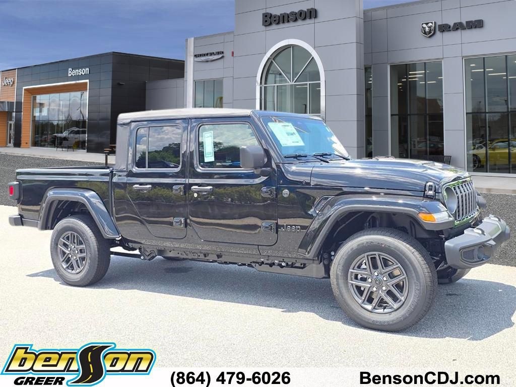 New 2026 Jeep Gladiator SPORT S 4X4 Pickup