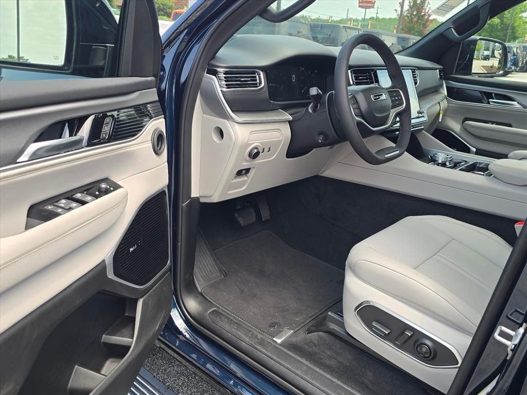 New 2026 Jeep Grand Wagoneer LIMITED RESERVE 4X4 Sport Utility
