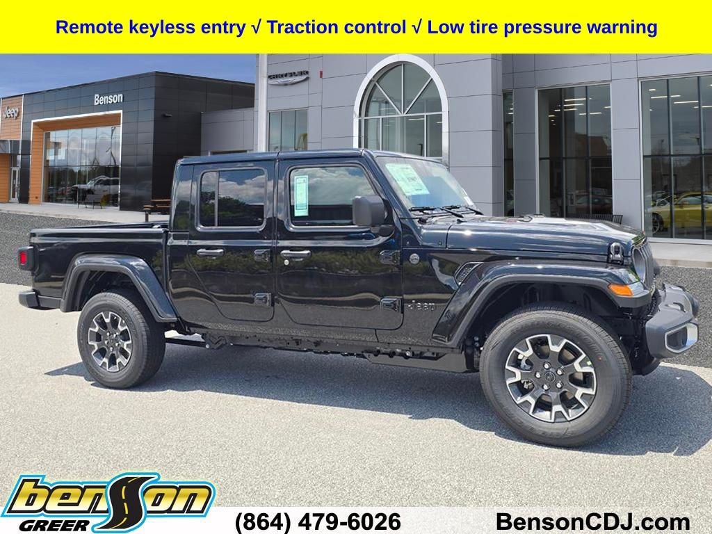 New 2026 Jeep Gladiator SAHARA 4X4 Pickup