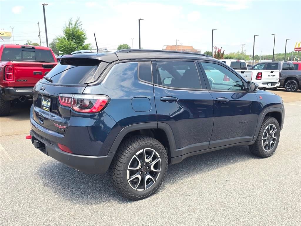 New 2026 Jeep Compass TRAILHAWK 4X4 Sport Utility