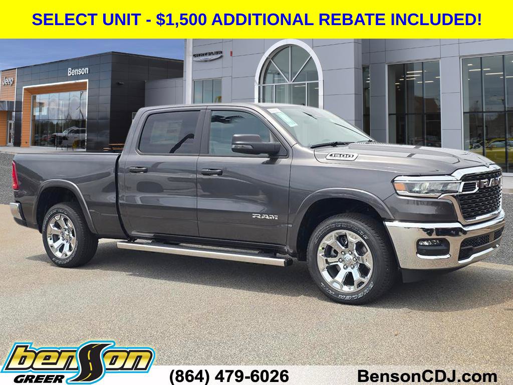 New 2026 Ram 1500 BIG HORN CREW CAB 4X4 6'4 BOX Pickup