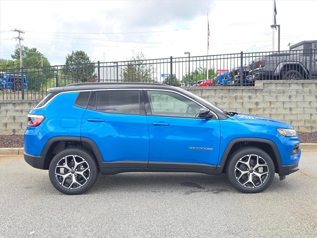 New 2026 Jeep Compass LIMITED 4X4 Sport Utility