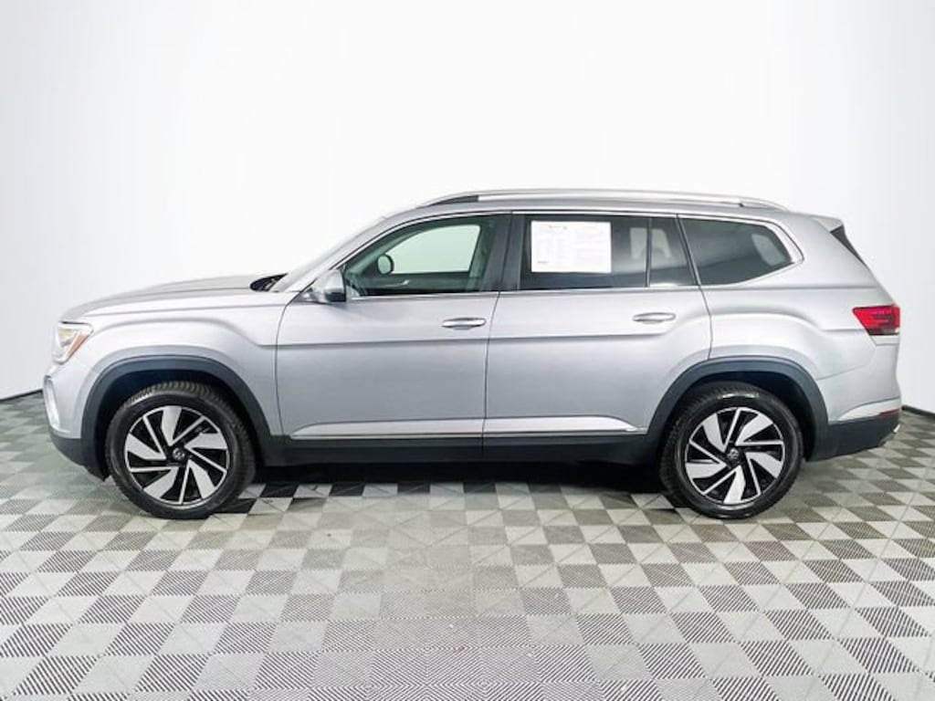 Used 2024 Volkswagen Atlas 2.0T SEL SUV