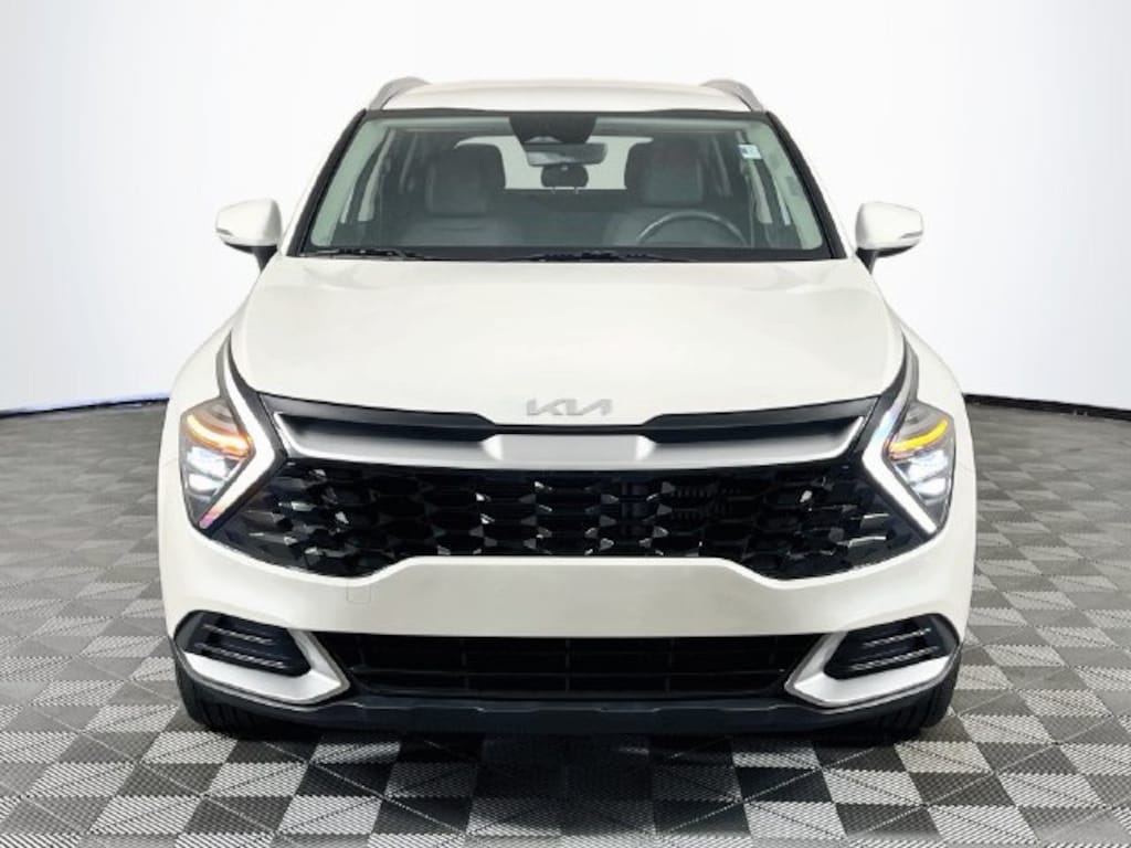 Used 2024 Kia Sportage Hybrid EX SUV