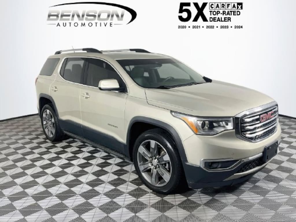 Used 2017 GMC Acadia SLT-2 SUV