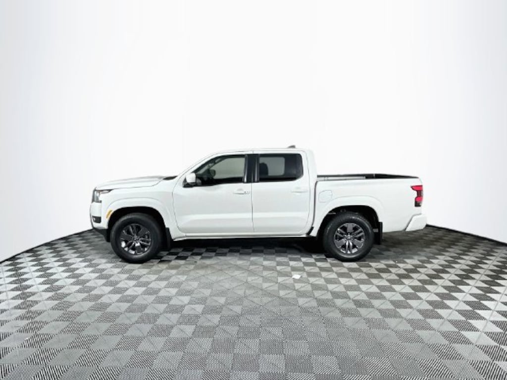New 2026 Nissan Frontier SV Truck Crew Cab