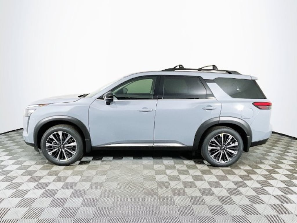 New 2026 Nissan Pathfinder Platinum SUV