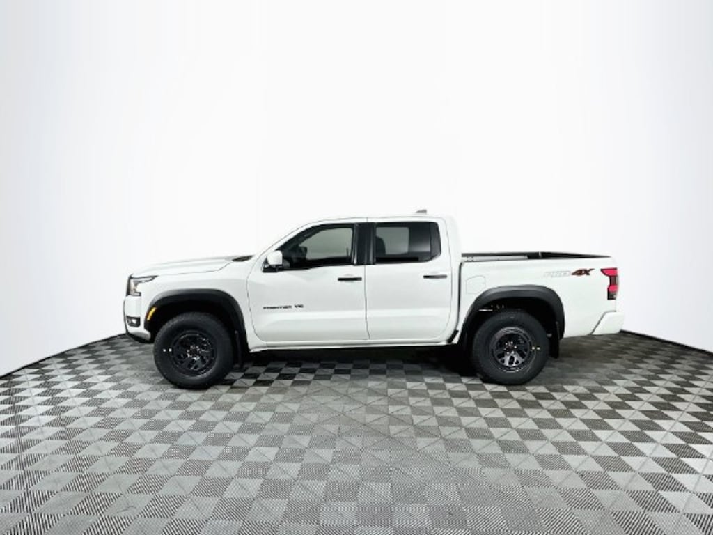 New 2027 Nissan Frontier PRO-4X Truck Crew Cab