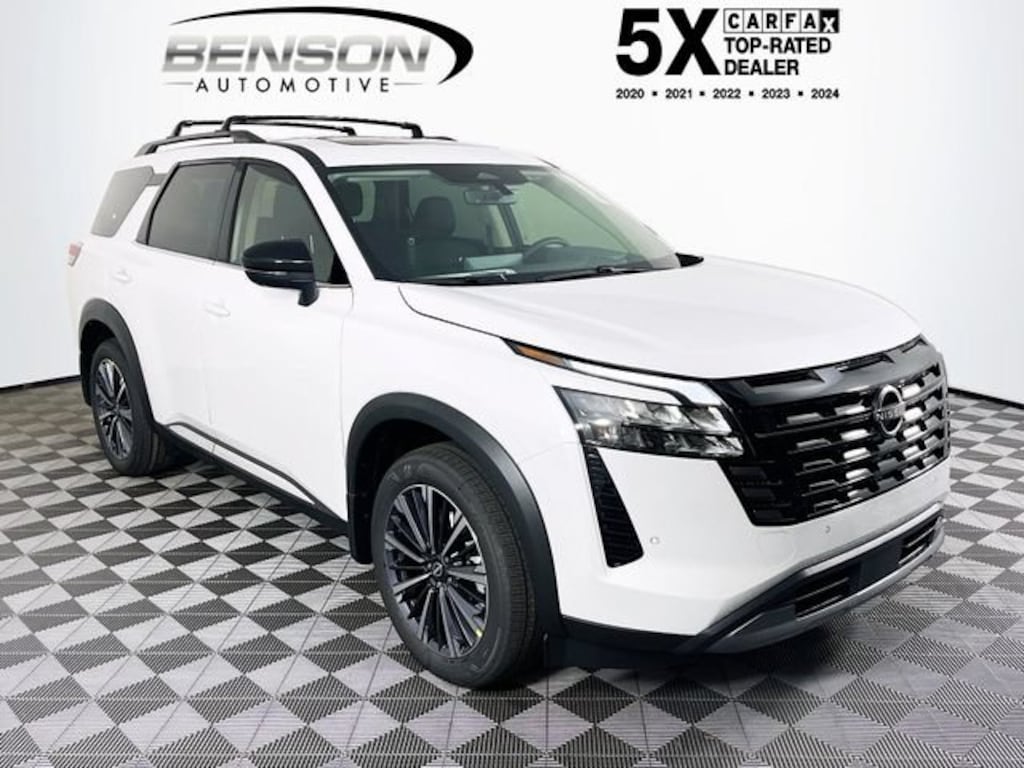 New 2026 Nissan Pathfinder Platinum SUV