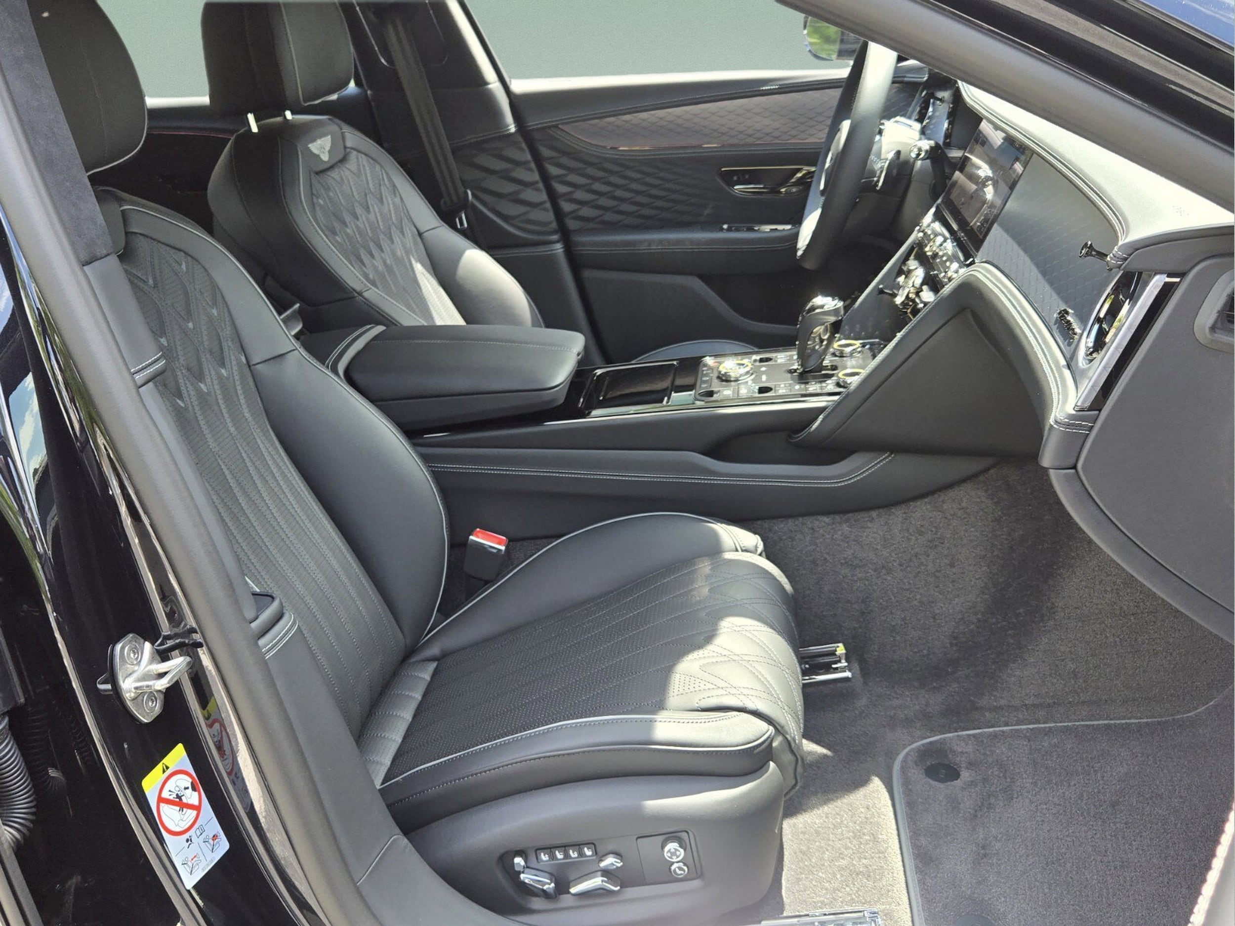 2026 Bentley Flying Spur Azure - Photo 34